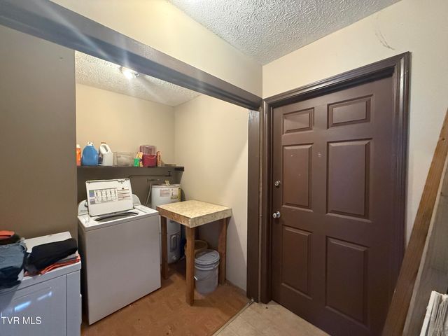 2783 Island Road, Blountville, TN 37617