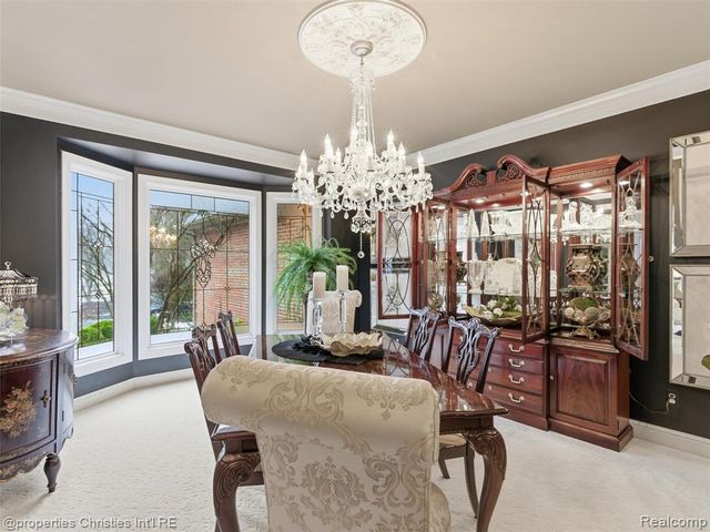 390 E Square Lake Road, Troy, MI 48085