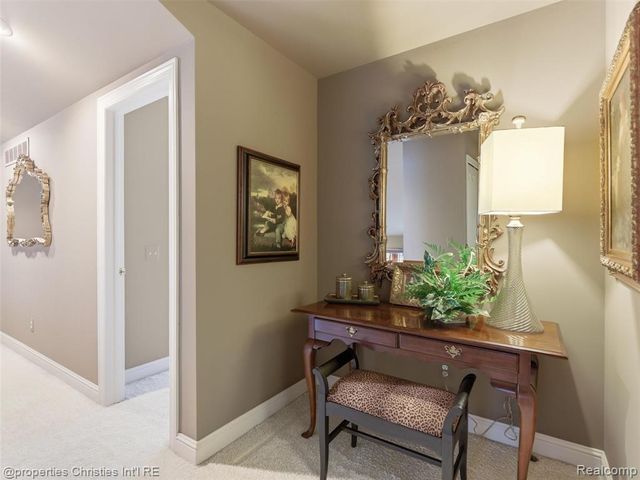 390 E Square Lake Road, Troy, MI 48085