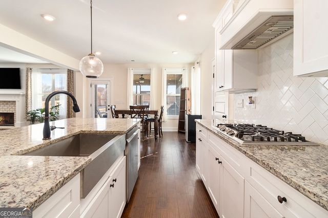 242 Township Drive, Senoia, GA 30276