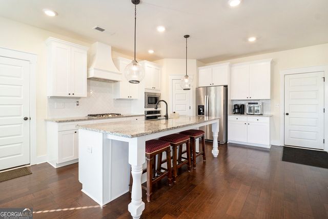 242 Township Drive, Senoia, GA 30276