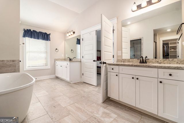 242 Township Drive, Senoia, GA 30276