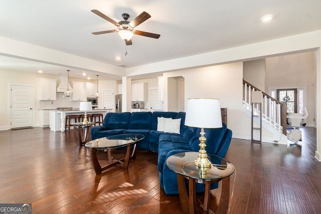 242 Township Drive, Senoia, GA 30276