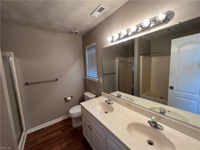 2204 Lesner Cres Apt 202, Virginia Beach, VA 23451