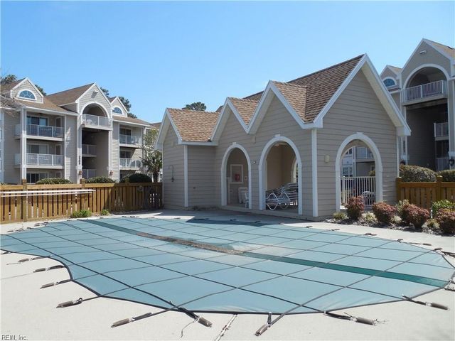 2204 Lesner Cres Apt 202, Virginia Beach, VA 23451