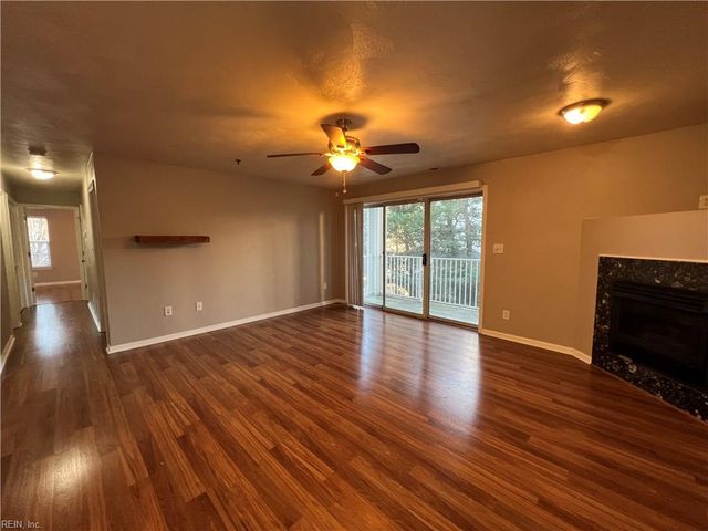 2204 Lesner Cres Apt 202, Virginia Beach, VA 23451