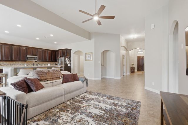 2002 Brodie Lane, Conroe, TX 77301