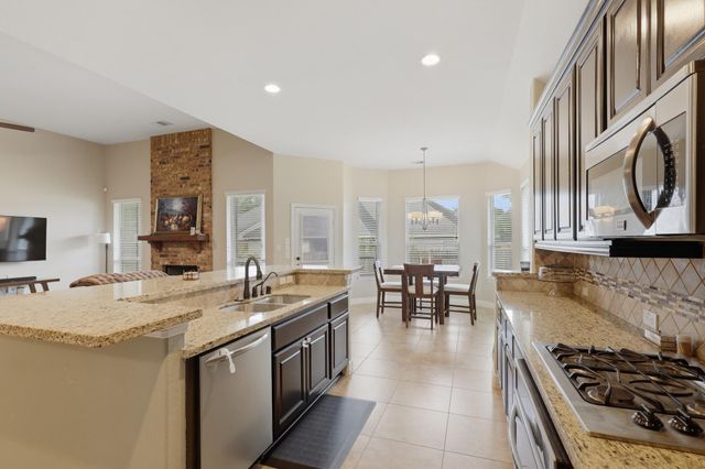 2002 Brodie Lane, Conroe, TX 77301