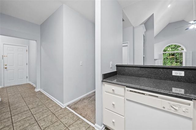 1245 CREEK FOREST Lane 8, Austell, GA 30106