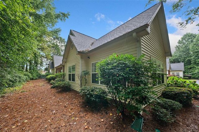 1245 CREEK FOREST Lane 8, Austell, GA 30106