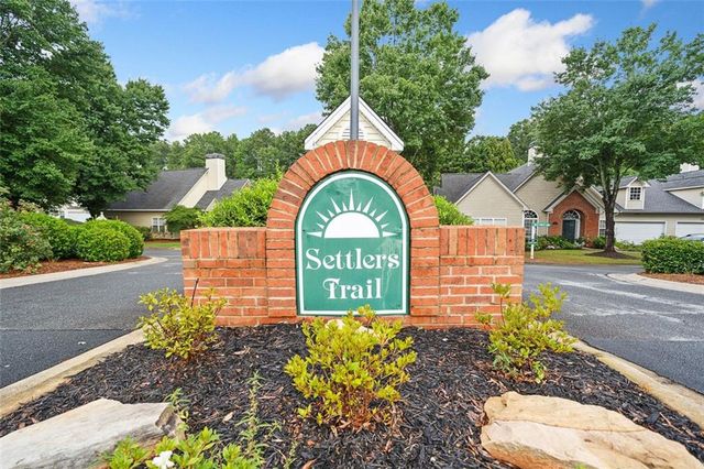 1245 CREEK FOREST Lane 8, Austell, GA 30106