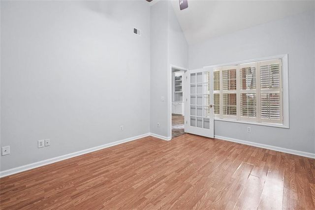 1245 CREEK FOREST Lane 8, Austell, GA 30106