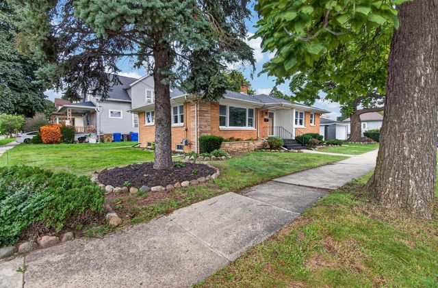 2320 51st STREET, Kenosha, WI 53140