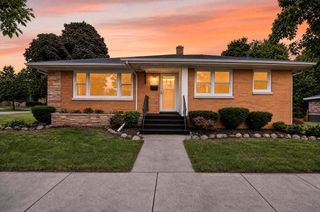 2320 51st STREET, Kenosha, WI 53140