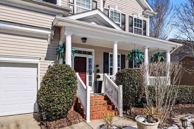 120 Magnolia Meadow Way, Holly Springs, NC 27540