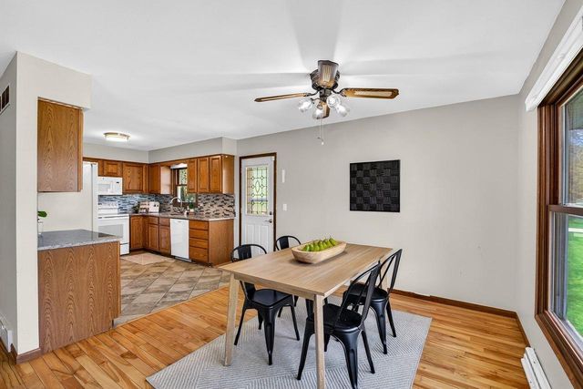 5755 Pembroke Drive, Fitchburg, WI 53711