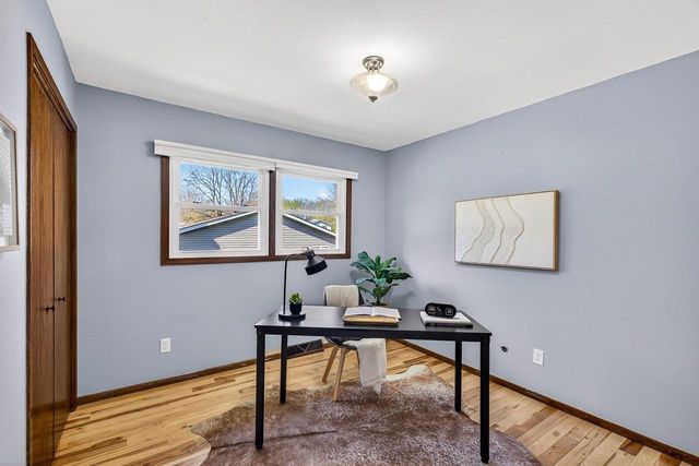 5755 Pembroke Drive, Fitchburg, WI 53711