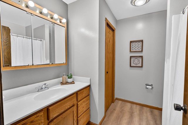 5755 Pembroke Drive, Fitchburg, WI 53711