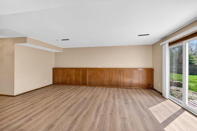 5755 Pembroke Drive, Fitchburg, WI 53711