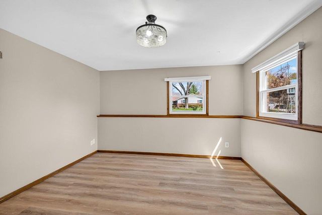 5755 Pembroke Drive, Fitchburg, WI 53711