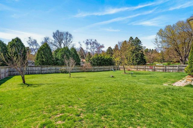 5755 Pembroke Drive, Fitchburg, WI 53711