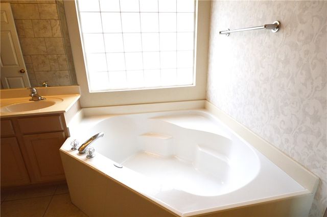 6206 Garden Ct, Corpus Christi, TX 78414