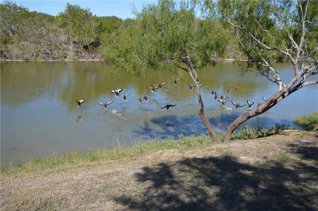 6206 Garden Ct, Corpus Christi, TX 78414