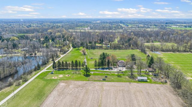 16100 30 Mile Road, Ray, MI 48096