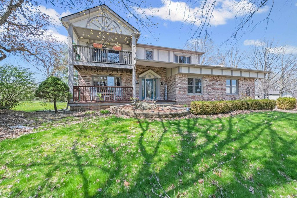 16100 30 Mile Road, Ray, MI 48096