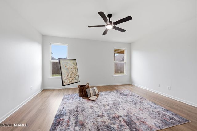 112 Fallow Field Road, Rayne, LA 70578