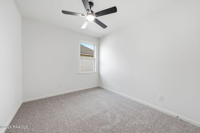 112 Fallow Field Road, Rayne, LA 70578