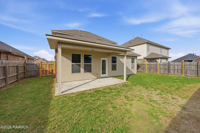 112 Fallow Field Road, Rayne, LA 70578