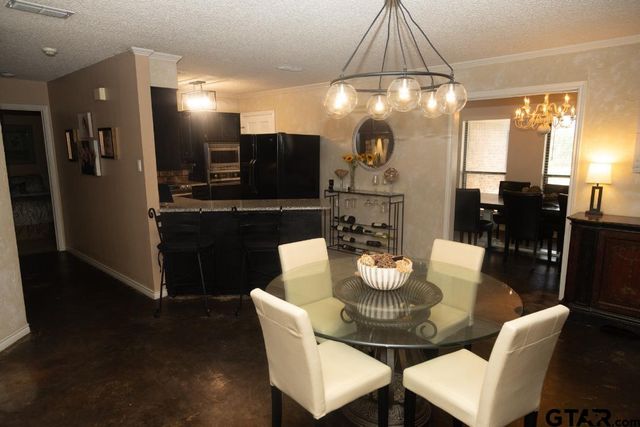 805 Elaine Drive, Tyler, TX 75703