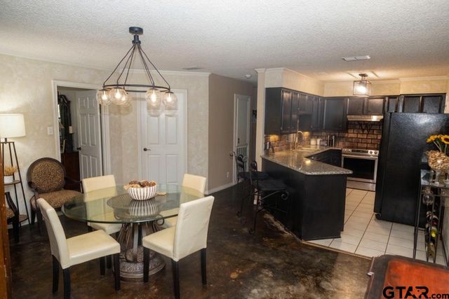 805 Elaine Drive, Tyler, TX 75703