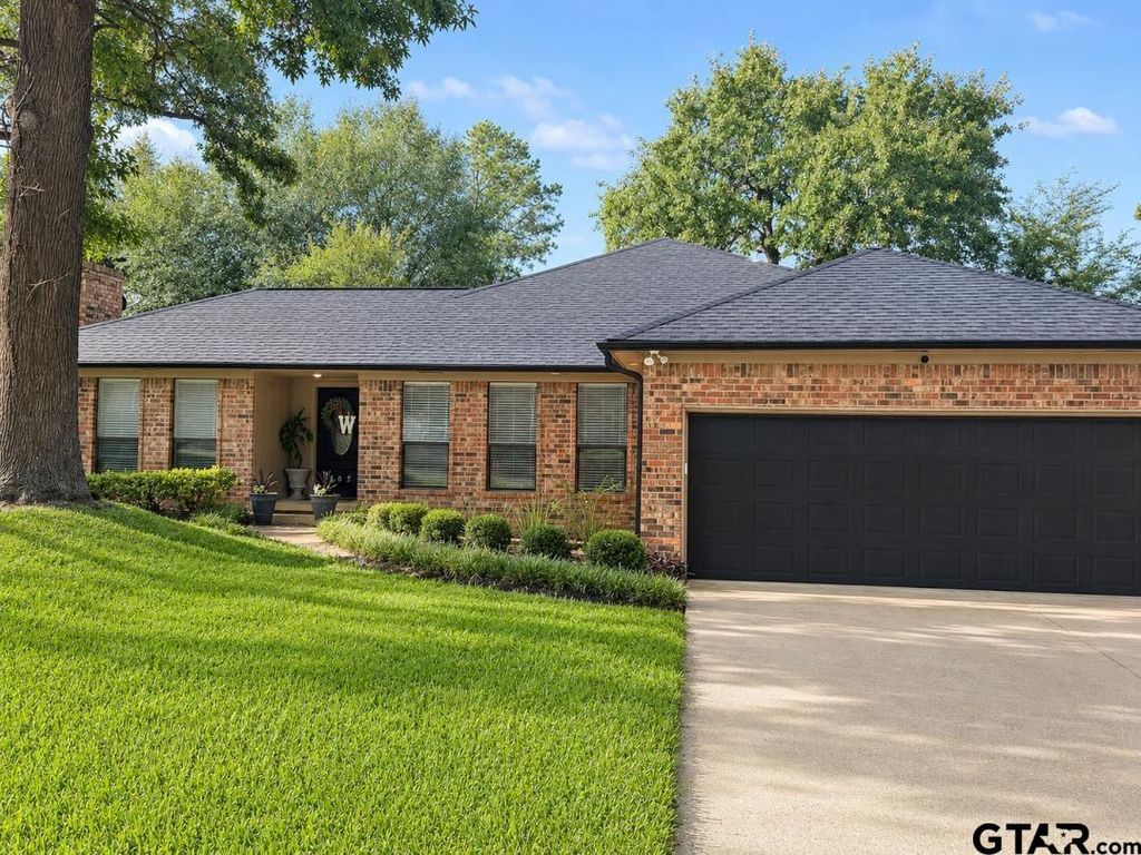 805 Elaine Drive, Tyler, TX 75703