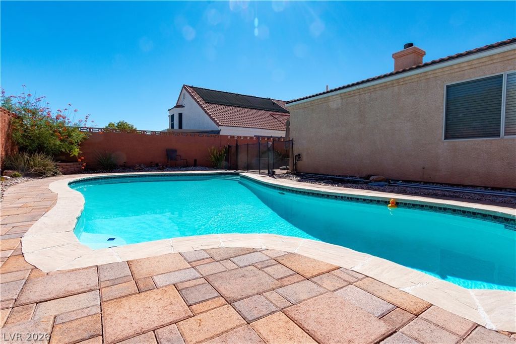 Image 13 of property listing at 7332 Queen Palm Drive, Las Vegas, NV 89128
