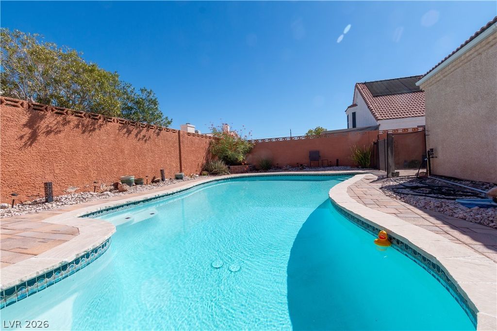Image 2 of property listing at 7332 Queen Palm Drive, Las Vegas, NV 89128