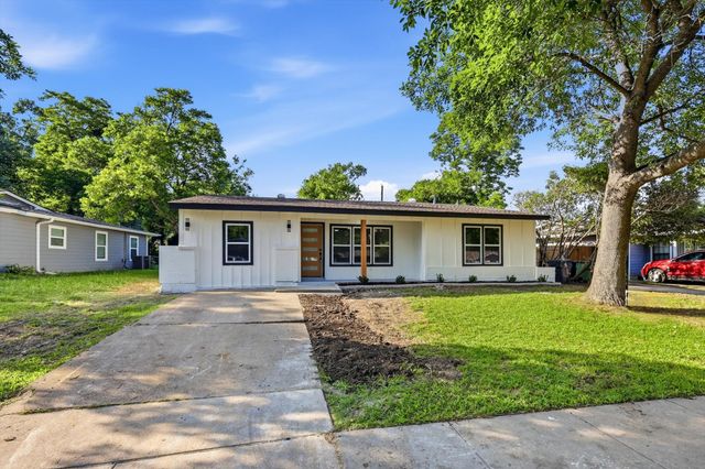 2109 Hedgerow Street, Arlington, TX 76010