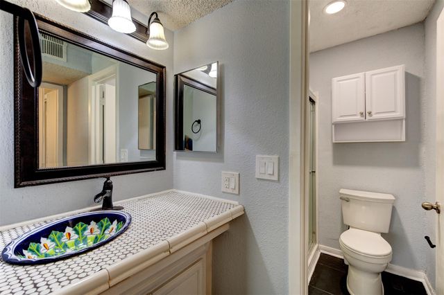 250 El Dorado Boulevard 103, Houston, TX 77598