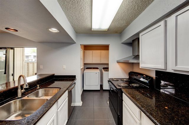 250 El Dorado Boulevard 103, Houston, TX 77598