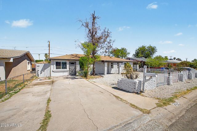 3406 W GLENROSA Avenue, Phoenix, AZ 85017