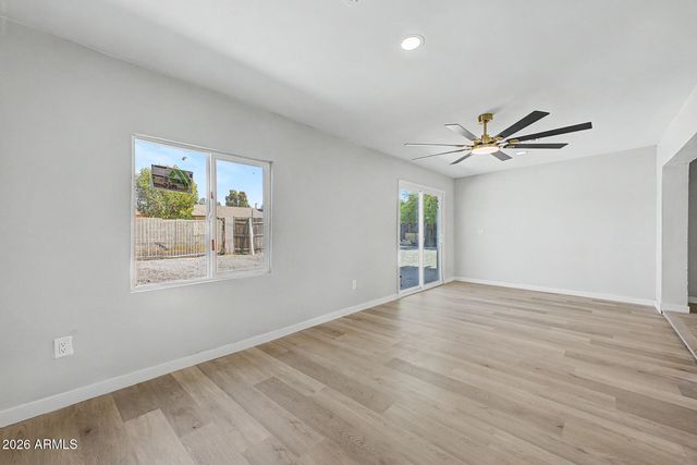 3406 W GLENROSA Avenue, Phoenix, AZ 85017