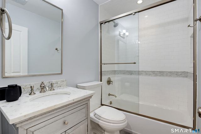 25 Sagamore Road, Stamford, CT 06902