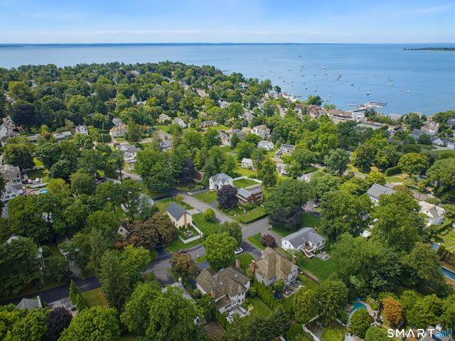 25 Sagamore Road, Stamford, CT 06902