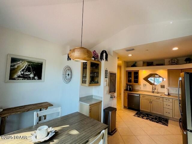 3000 Ocean Shore Blvd Apt 15, Ormond Beach, FL 32176