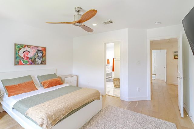 3507 Drummond Street, Houston, TX 77025