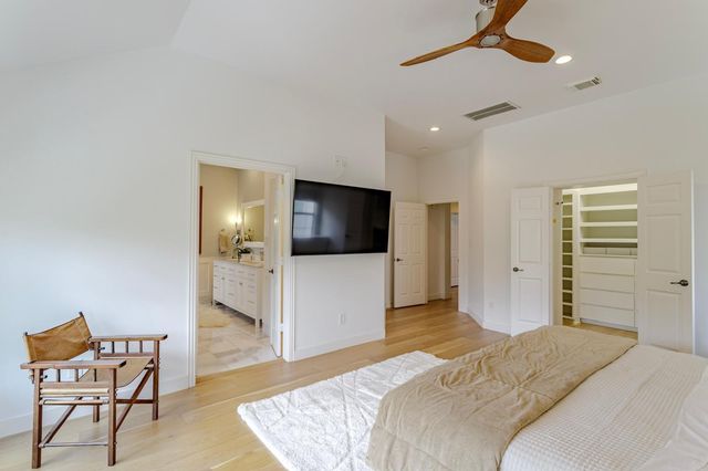 3507 Drummond Street, Houston, TX 77025