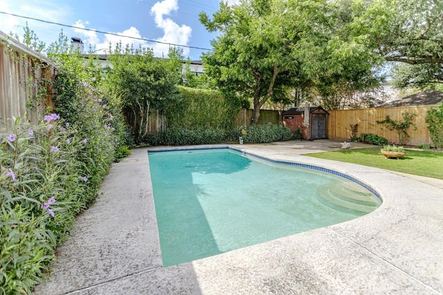 3507 Drummond Street, Houston, TX 77025