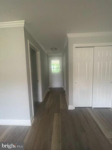 1207 FLINT HILL RD, Wilmington, DE 19808