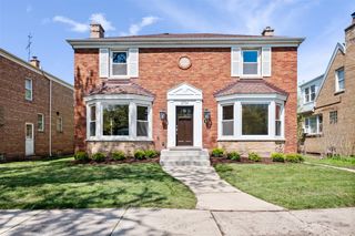 2734 W Fargo Avenue, Chicago, IL 60645